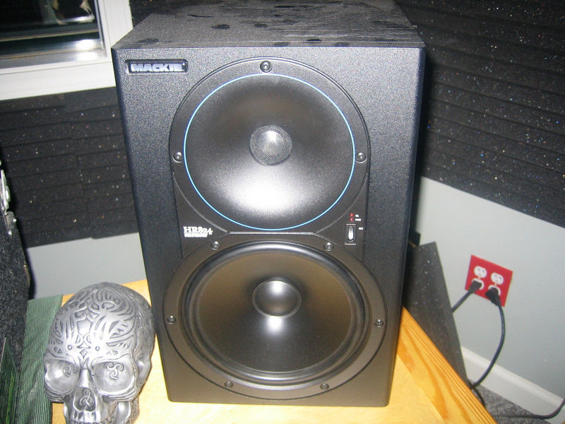 Mackie Reference Monitor